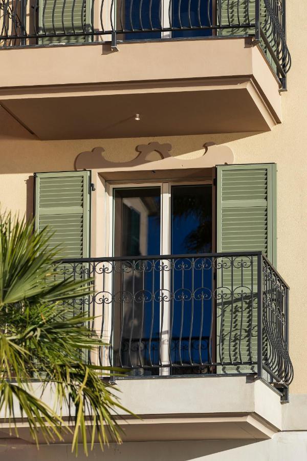 Hotel Windsor Laigueglia Exteriör bild